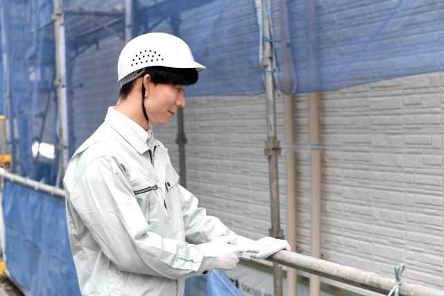 仕上がりに差が出る！伊丹の現場を支える腕利き職人の技術力